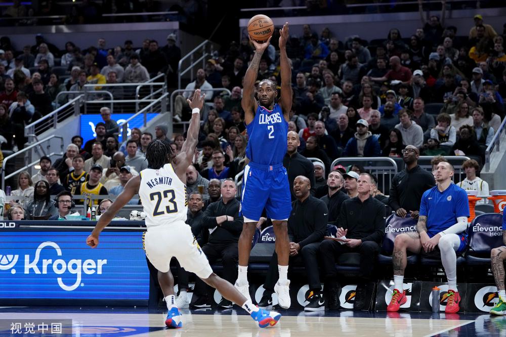 的足球赛场 的足球赛场