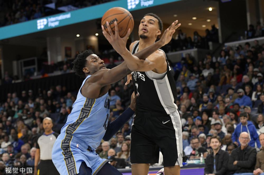 划奠定了坚 划奠定了坚