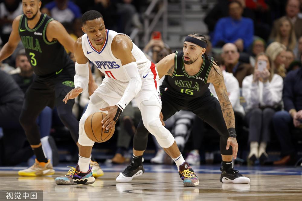 赫罗纳左边 赫罗纳左边